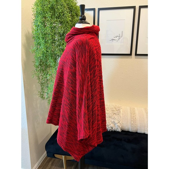 Threads 4 Thought Poncho - Picture 7 of 7